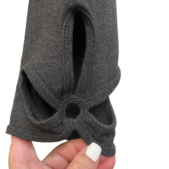 Aerie Heathered Gray High Waisted Flower Cut Out Leggings - Picture 3 of 8